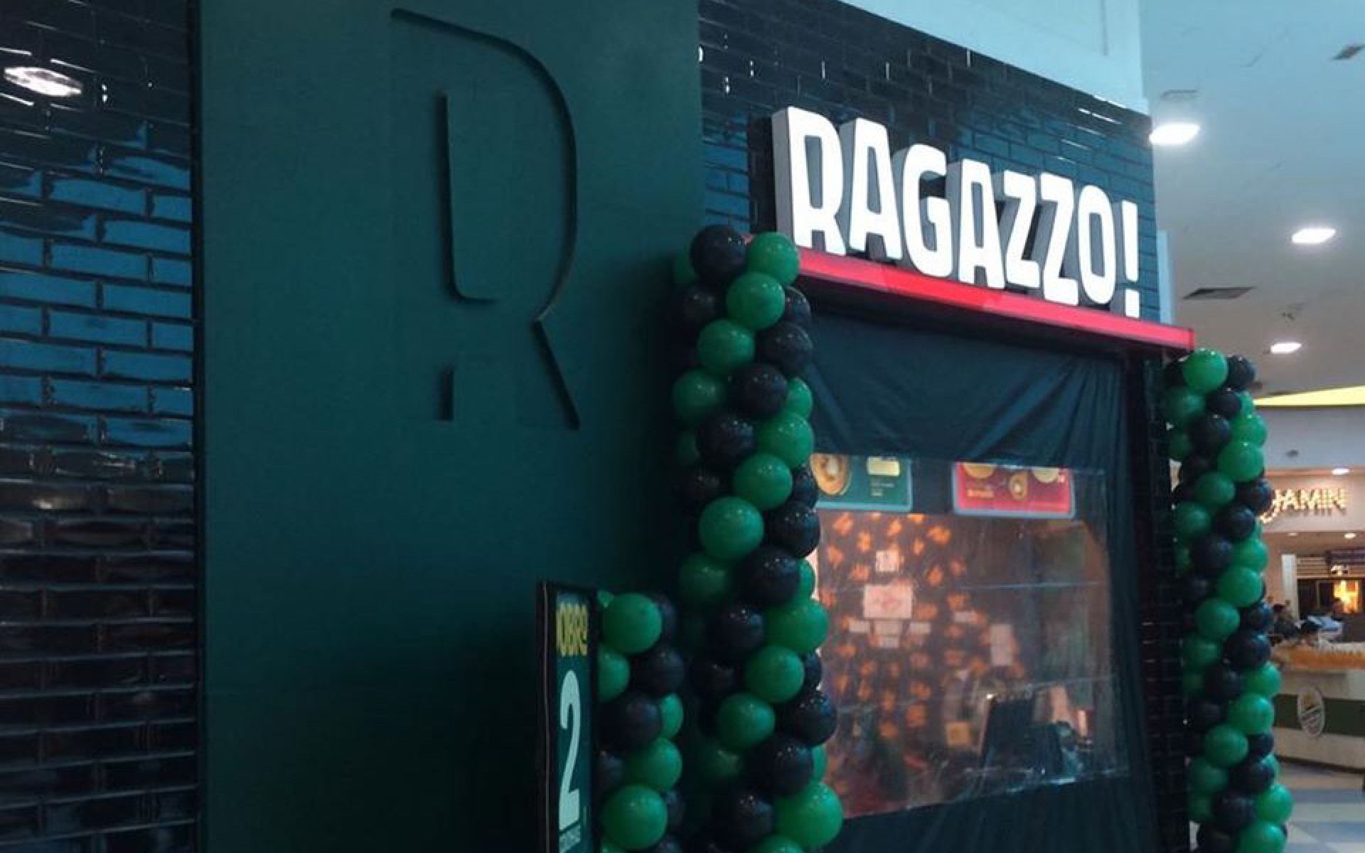 Ragazzo-Shopping-Internacional-img5